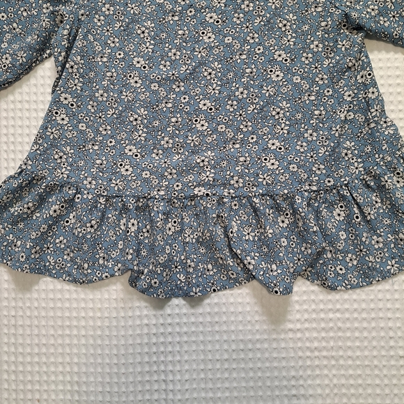 W5 Blue Floral Blouse - Picture 3 of 6